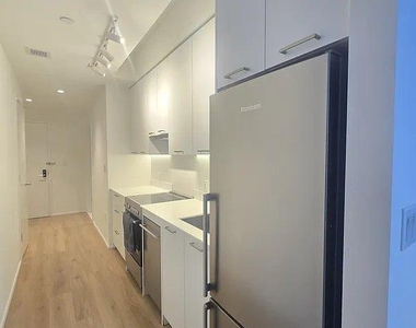 Sterling Place - Photo Thumbnail 5