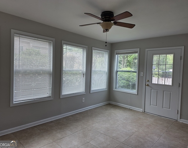 4585 Brook Farms Court - Photo Thumbnail 9