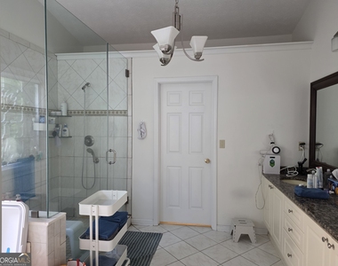 4585 Brook Farms Court - Photo Thumbnail 8