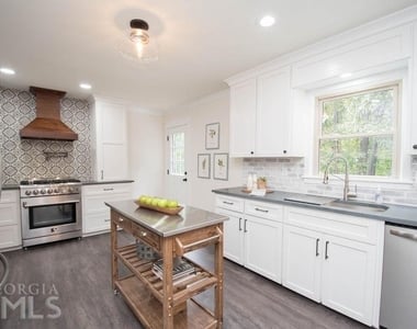 185 Chimney Springs Road - Photo Thumbnail 22