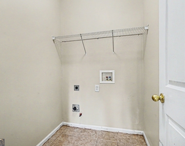 375 Clairidge Lane - Photo Thumbnail 25
