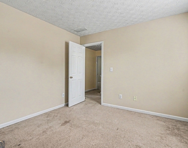 375 Clairidge Lane - Photo Thumbnail 18