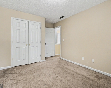 375 Clairidge Lane - Photo Thumbnail 20