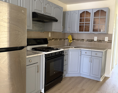 192-3 120th Avenue - Photo Thumbnail 7