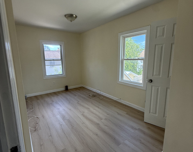 192-3 120th Avenue - Photo Thumbnail 5