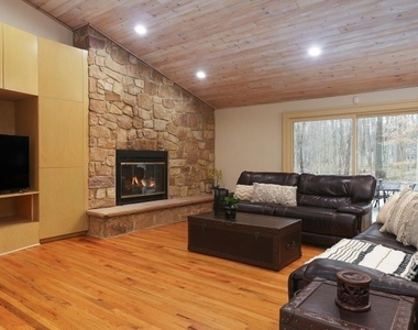 24 William Penn Rd - Photo Thumbnail 10