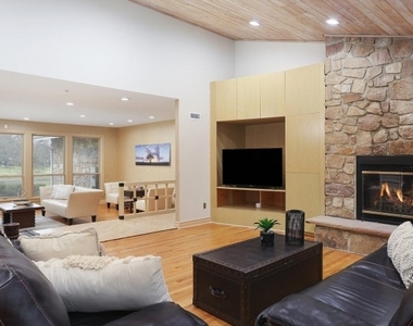 24 William Penn Rd - Photo Thumbnail 11