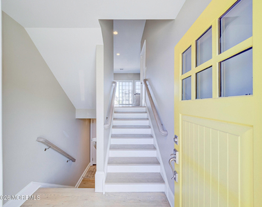 231 Bryn Mawr Avenue - Photo Thumbnail 4