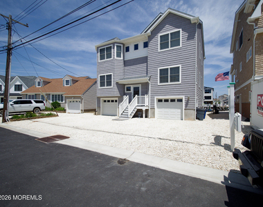 231 Bryn Mawr Avenue - Photo Thumbnail 60