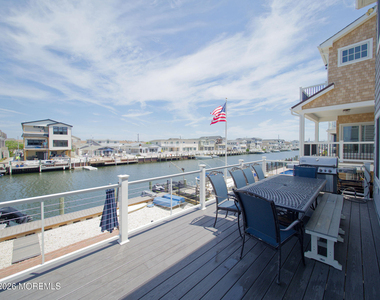 231 Bryn Mawr Avenue - Photo Thumbnail 43
