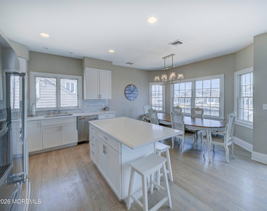 231 Bryn Mawr Avenue - Photo Thumbnail 10