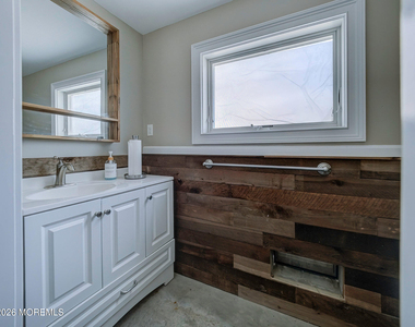 231 Bryn Mawr Avenue - Photo Thumbnail 39