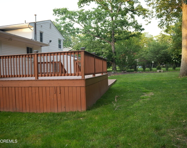 221 New Central Avenue - Photo Thumbnail 5