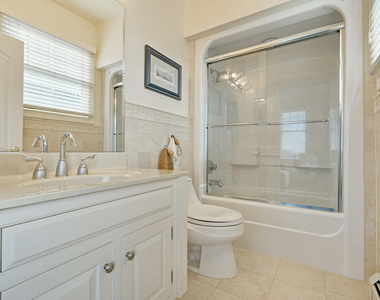 233-3 Beachfront - Photo Thumbnail 18