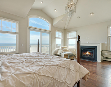 233-3 Beachfront - Photo Thumbnail 11