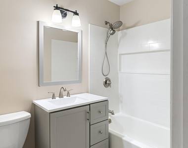 321 Spring Street - Photo Thumbnail 22