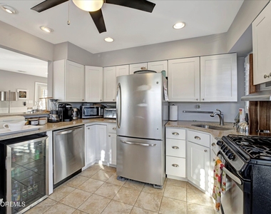 515 Stone Harbor Avenue - Photo Thumbnail 7