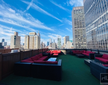East 39th Street - Photo Thumbnail 6