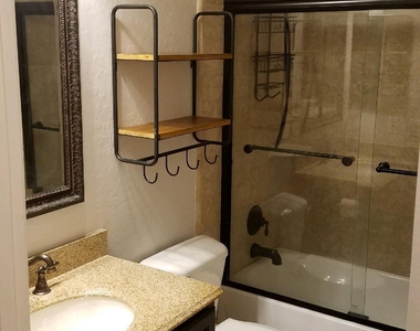 2045 E Indian Wells Drive - Photo Thumbnail 18