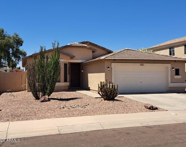 2045 E Indian Wells Drive - Photo Thumbnail 1