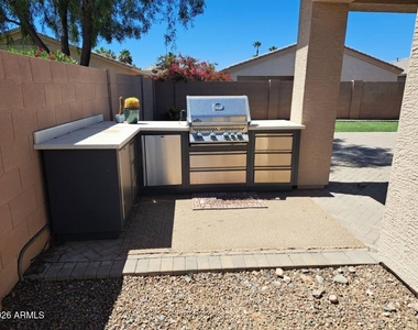 2045 E Indian Wells Drive - Photo Thumbnail 3