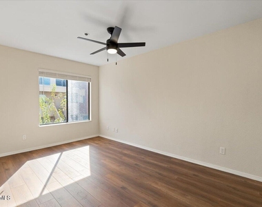 3600 N Hayden Road - Photo Thumbnail 15