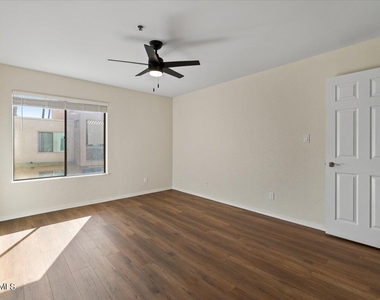 3600 N Hayden Road - Photo Thumbnail 21