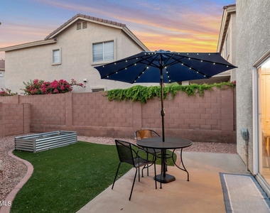 15550 N Frank Lloyd Wright Boulevard - Photo Thumbnail 26