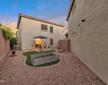 15550 N Frank Lloyd Wright Boulevard - Photo Thumbnail 28