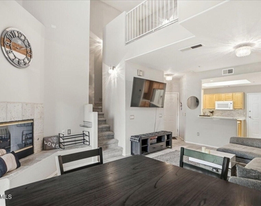 9070 E Gary Road - Photo Thumbnail 6
