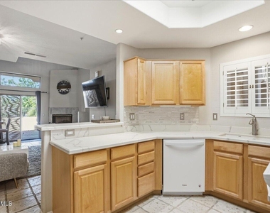 9070 E Gary Road - Photo Thumbnail 12