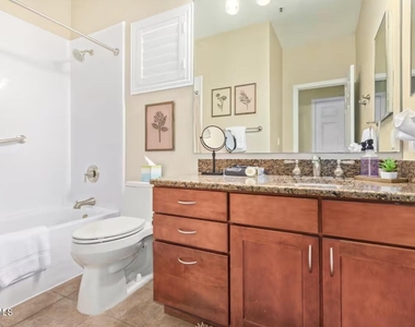 11375 E Sahuaro Drive - Photo Thumbnail 23