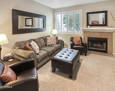 11375 E Sahuaro Drive - Photo Thumbnail 7