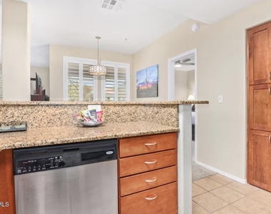 11375 E Sahuaro Drive - Photo Thumbnail 10
