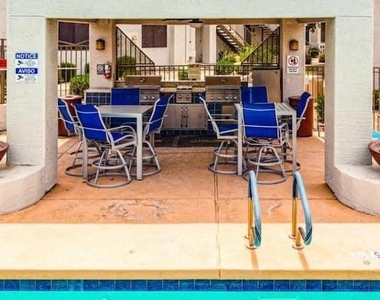 11375 E Sahuaro Drive - Photo Thumbnail 30