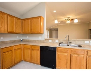 1006 Port Aransas Drive - Photo Thumbnail 6