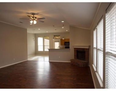 1006 Port Aransas Drive - Photo Thumbnail 3
