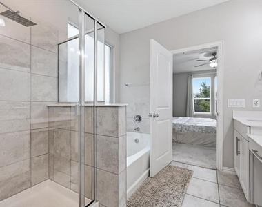 817 Adelyn Street - Photo Thumbnail 17