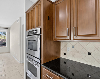 4302 E Mossman Road - Photo Thumbnail 7