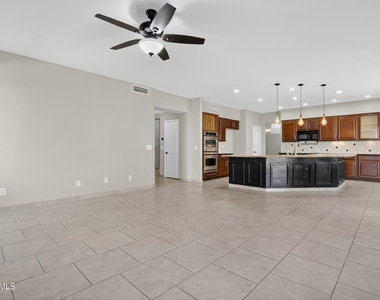 4302 E Mossman Road - Photo Thumbnail 13