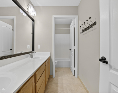 4302 E Mossman Road - Photo Thumbnail 50