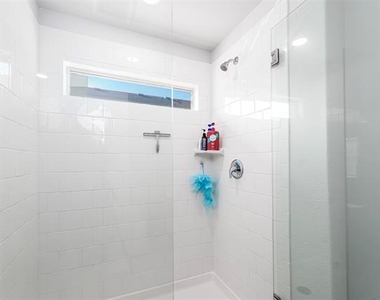 417 Destin Drive - Photo Thumbnail 15