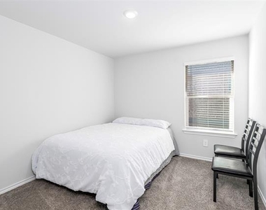 417 Destin Drive - Photo Thumbnail 10