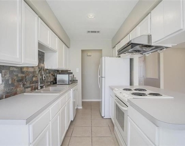 6409 Patino Court - Photo Thumbnail 11