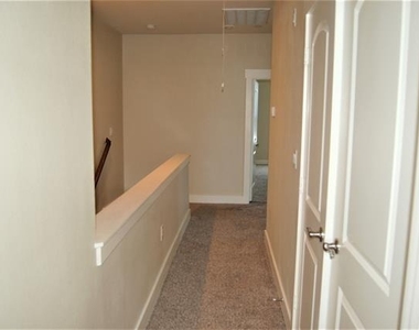 213 Lily Lane - Photo Thumbnail 26