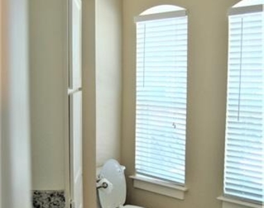 213 Lily Lane - Photo Thumbnail 29