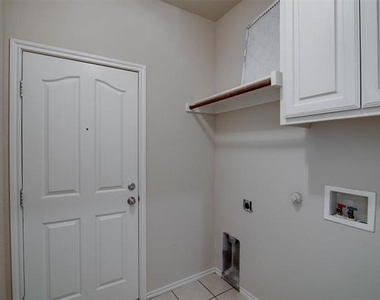 10860 Hawks Landing Road - Photo Thumbnail 23