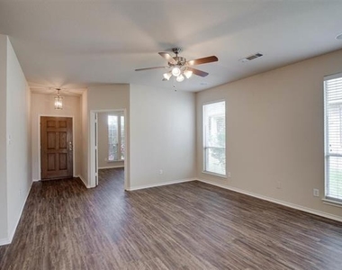 10860 Hawks Landing Road - Photo Thumbnail 5