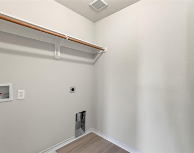 3904 Grantsville Drive - Photo Thumbnail 33