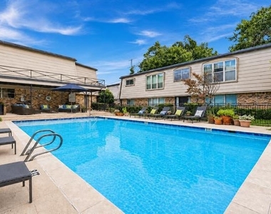 7937 Royal Lane - Photo Thumbnail 4